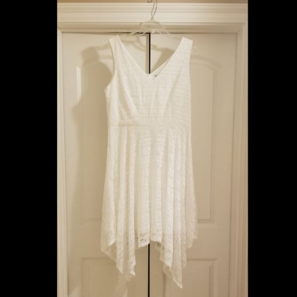 Comfortable Lace V Neck Dress